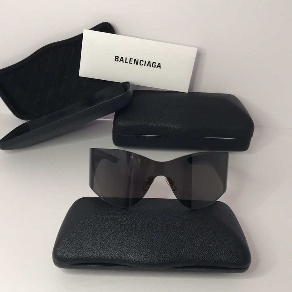 New - Balenciaga BB0122s 004 Women's Black Mask Round Sunglasses - Picture 16 of 17